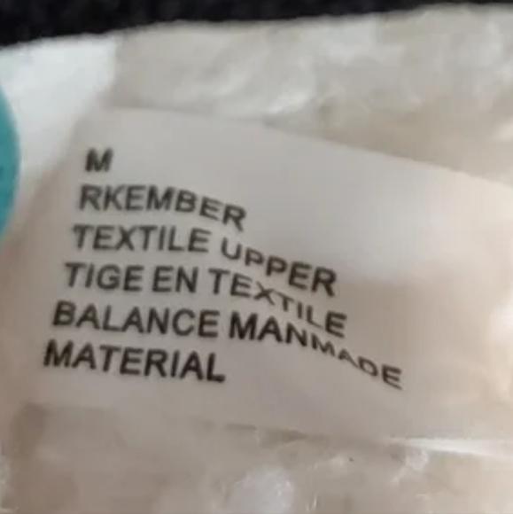 Nordstrom Rack Men's Buffalo Plaid Slide Slippers - Picture 4 of 4